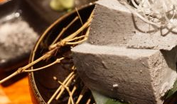 自制麻豆腐,家常美味，传统与创新完美融合